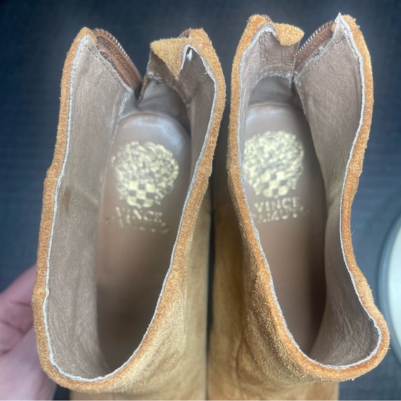Vince Camuto Light Brown distressed suede booties 5.5M 3” heels PRICE VERY FIRM! - Picture 11 of 14